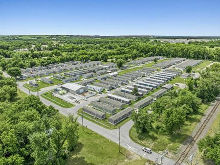 Preview of Multi-Family space for Sale at 606 S Park St