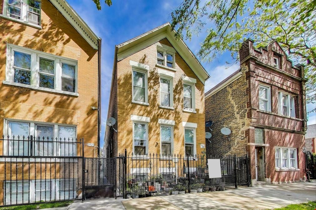 2916 West 25th Place