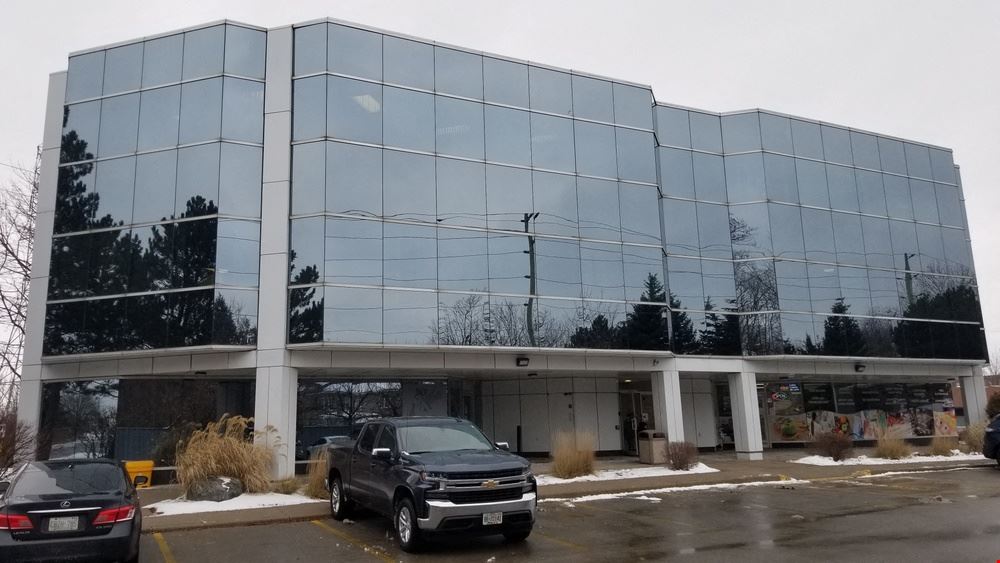 99 Northfield Drive E. Unit 202