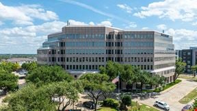 Search Plaza – Prime Office Space with Exceptional Accessibility in North Dallas