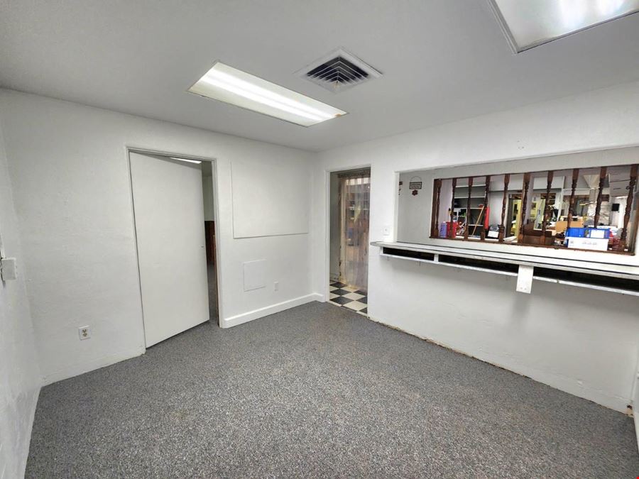 200 W. 1st St.