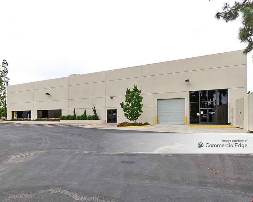 Harbor Gateway Business Center - 1550 Scenic Avenue