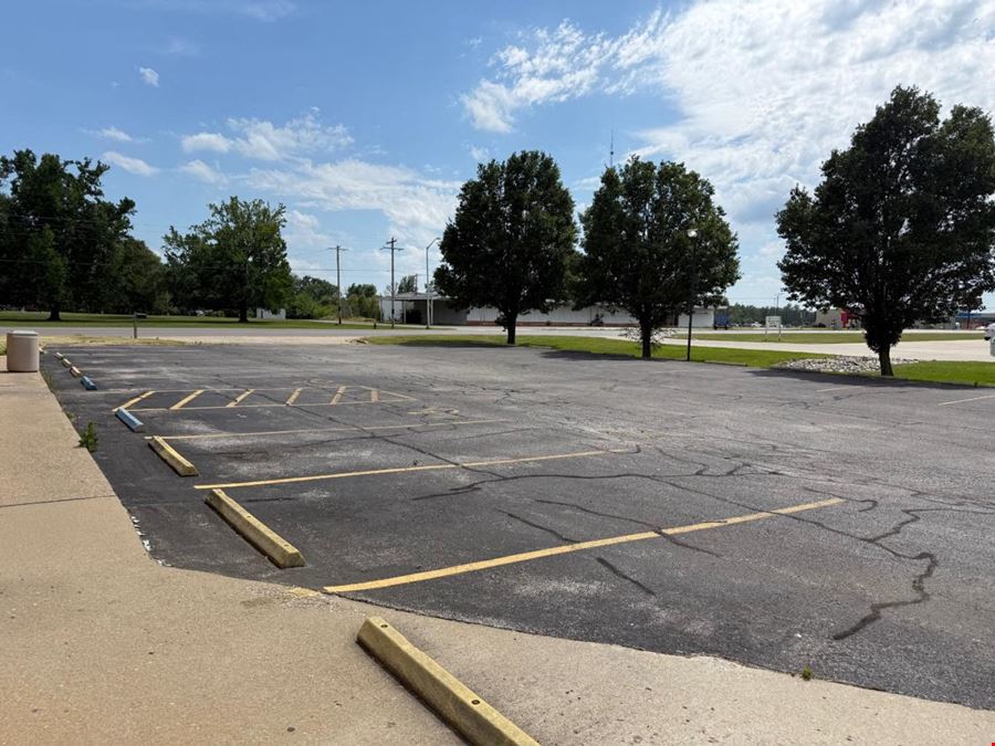 1714 W. Main St
