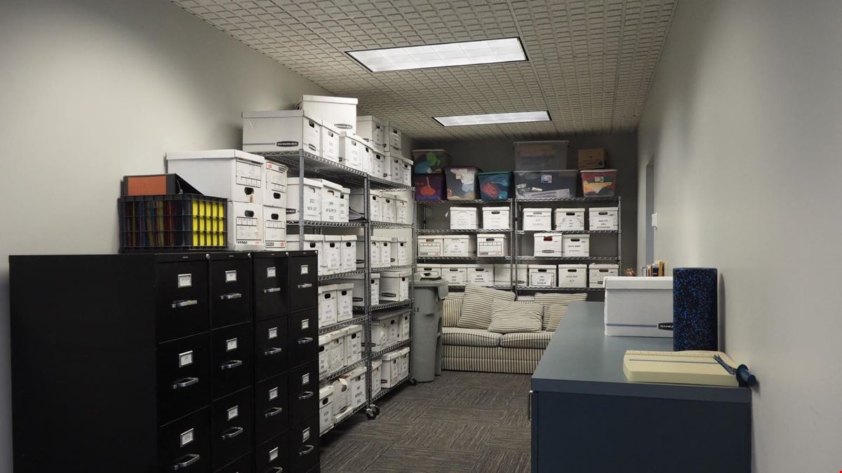 Office/Retail For Sale in Havelock