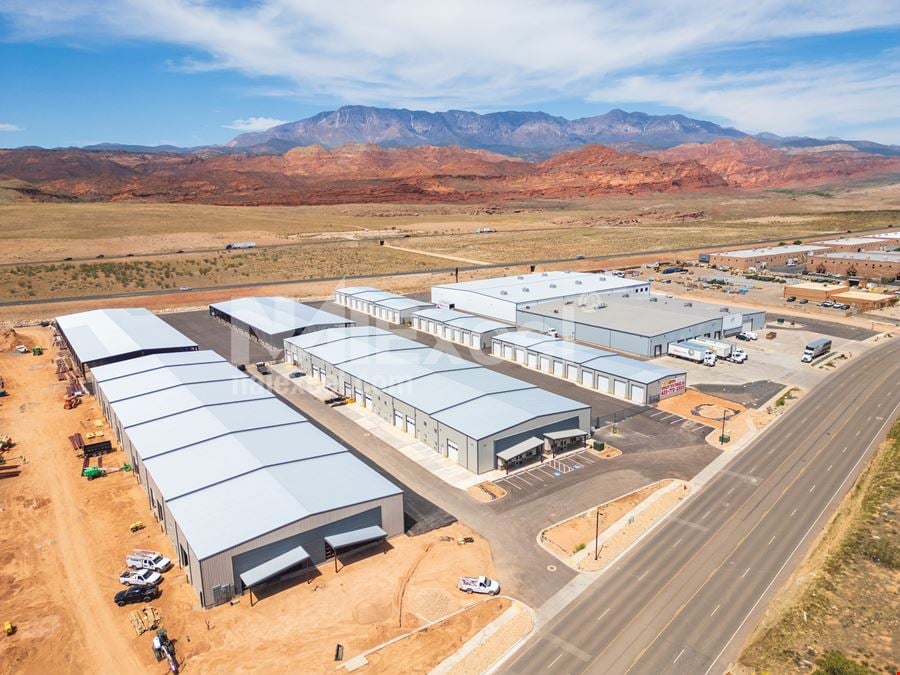 Office/Warehouse For Lease In Gateway