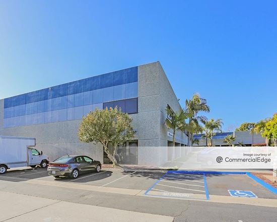Preview of Industrial space for Rent at 5115 Avenida Encinas