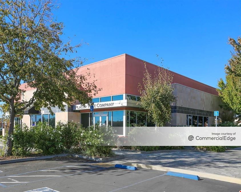 Centerpointe At Natomas Crossing