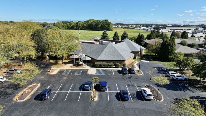 Preview of Office space for Rent at 1661 Holland Rd