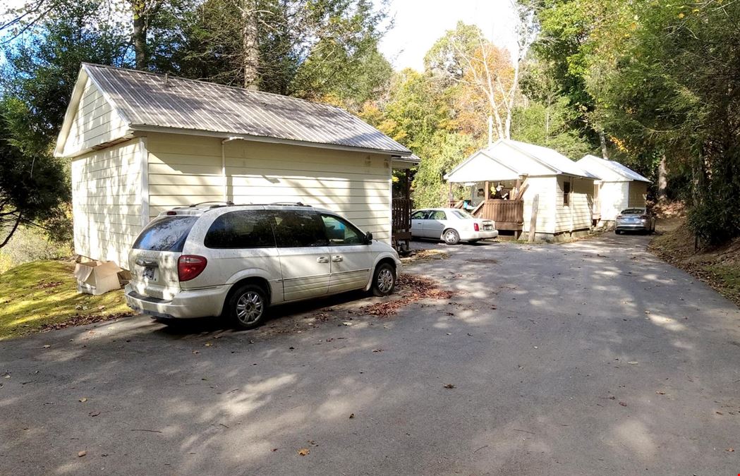 1629 East Parkway Gatlinubrg