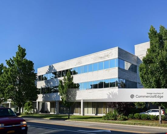 Preview of Office space for Rent at 1305 Franklin Avenue