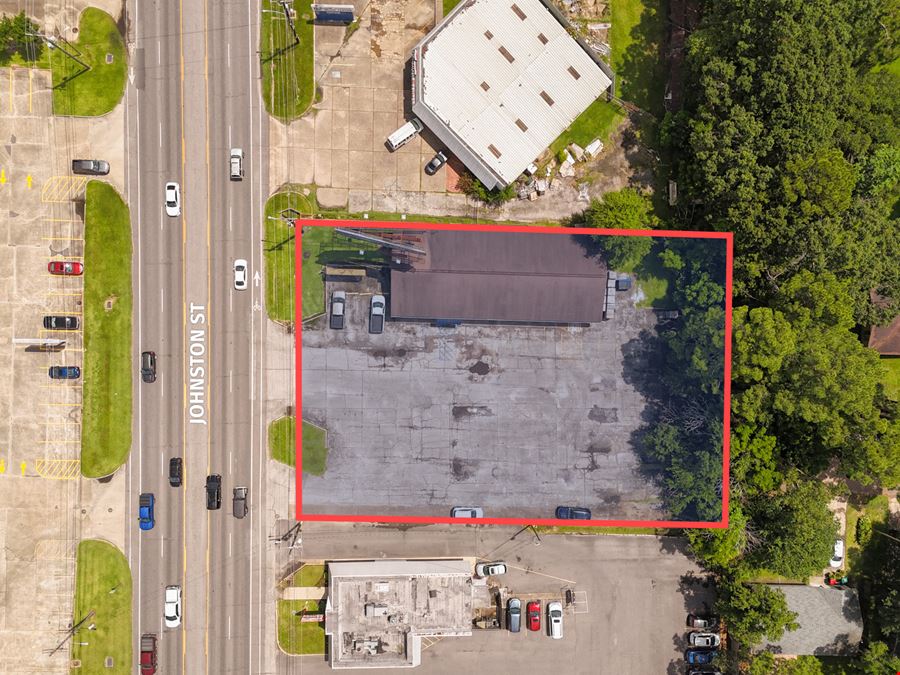 Highly-Visible Retail – Income Production and Development Potential