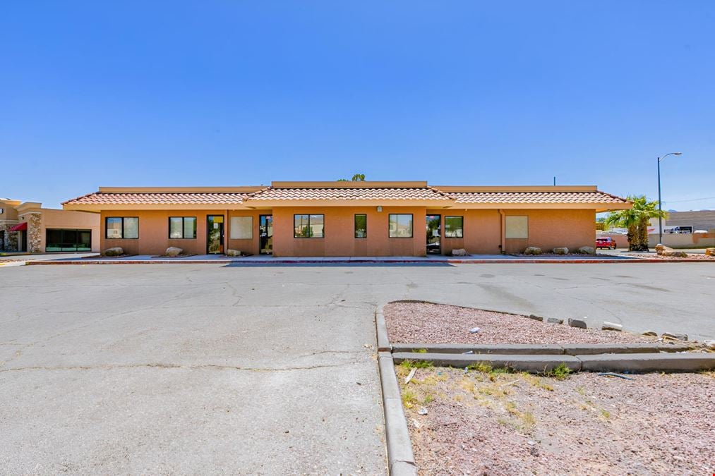 1651 N Rancho Dr