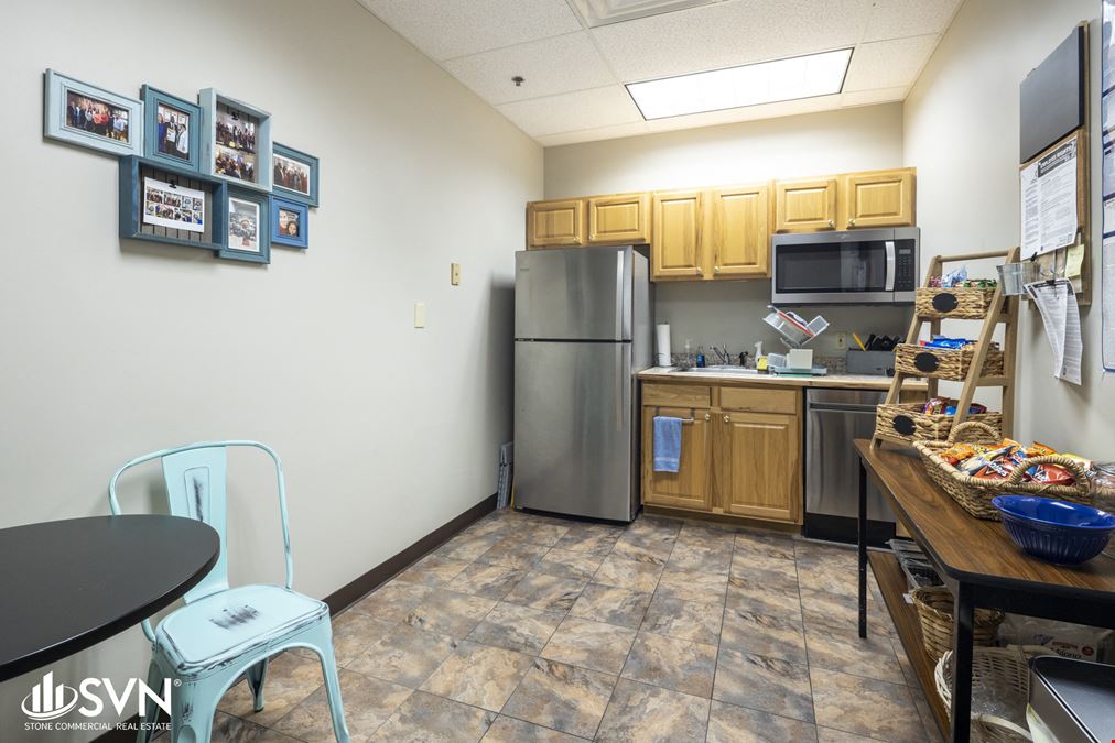 Renovated Beaumont Office For Lease