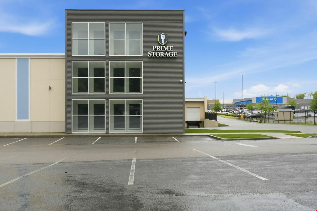 Swansea Center Retail
