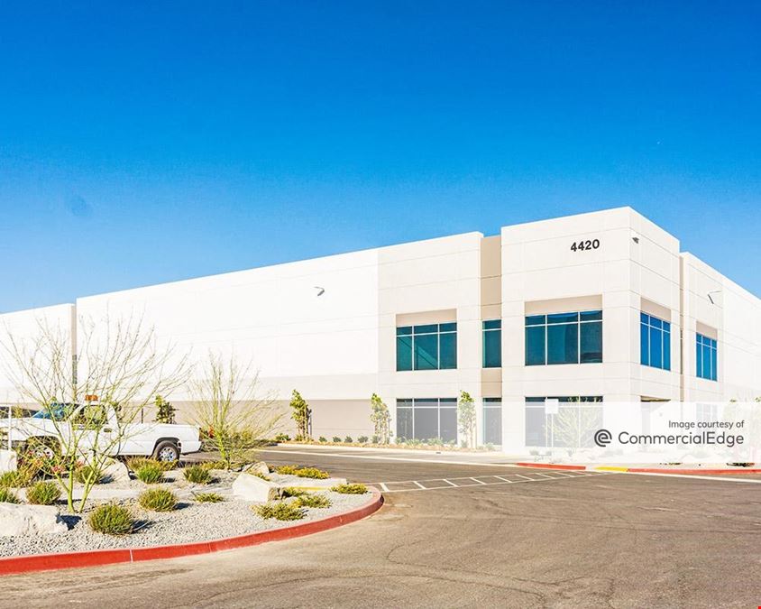 Serrano Business Park - Building 1