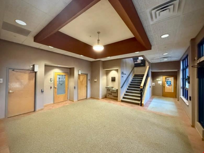 High Impact 1st Floor Office Space