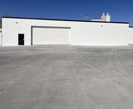 Preview of Industrial space for Rent at 45 N Broadview St - Middle