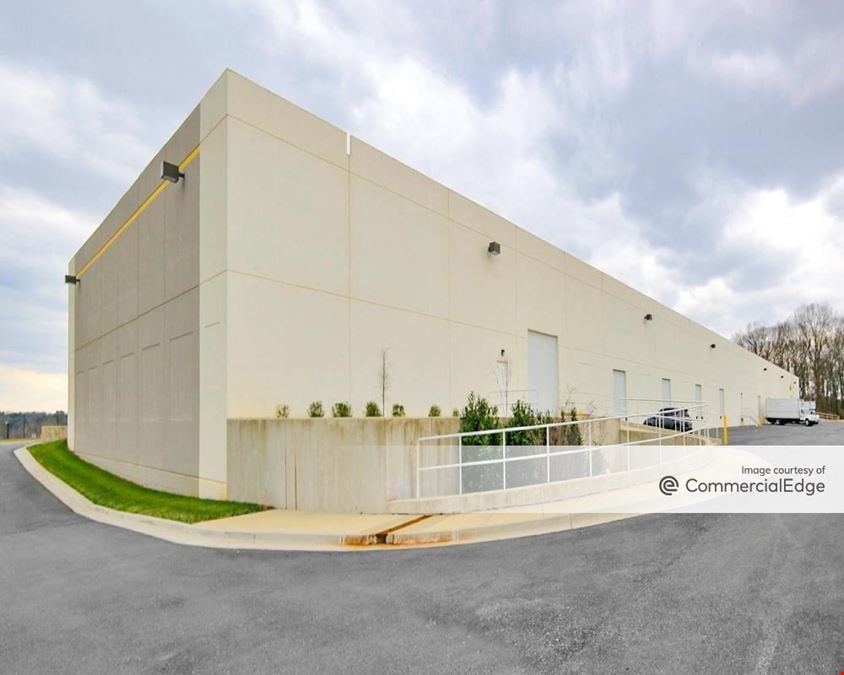 Reserve Business Center Building 3