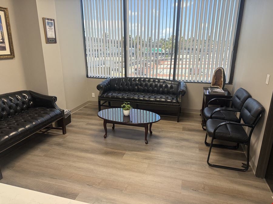 5464 Grossmont Center Drive