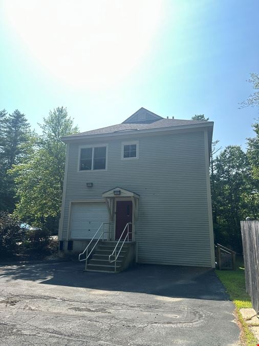 16 Northbrook Dr