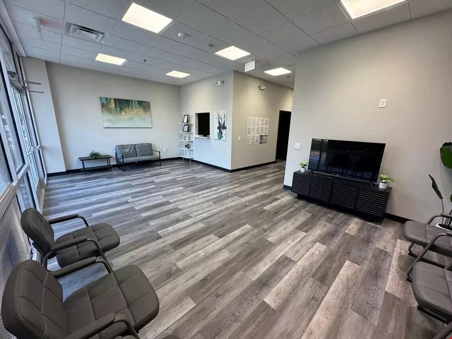 4206 Dalrock Rd - Shops at Lakeside
