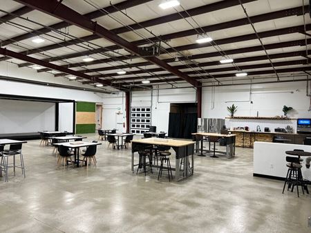 Preview of commercial space at 1657 North State Street