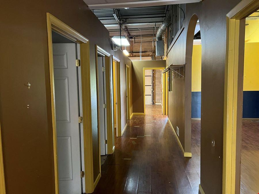 505 Hampton Park Blvd (Suite Q/R)
