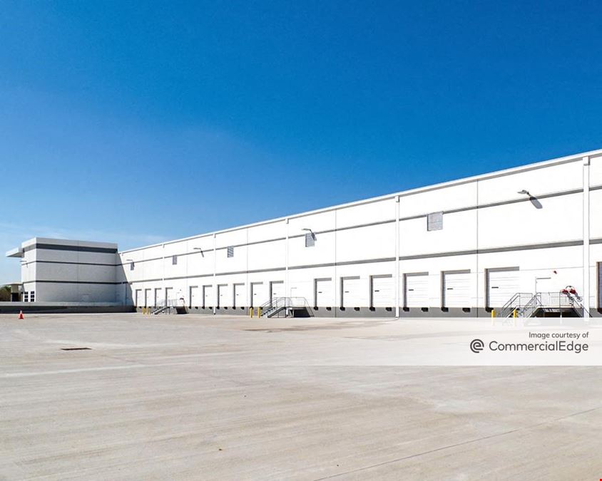 Fallbrook Pines Business Park - Building 4