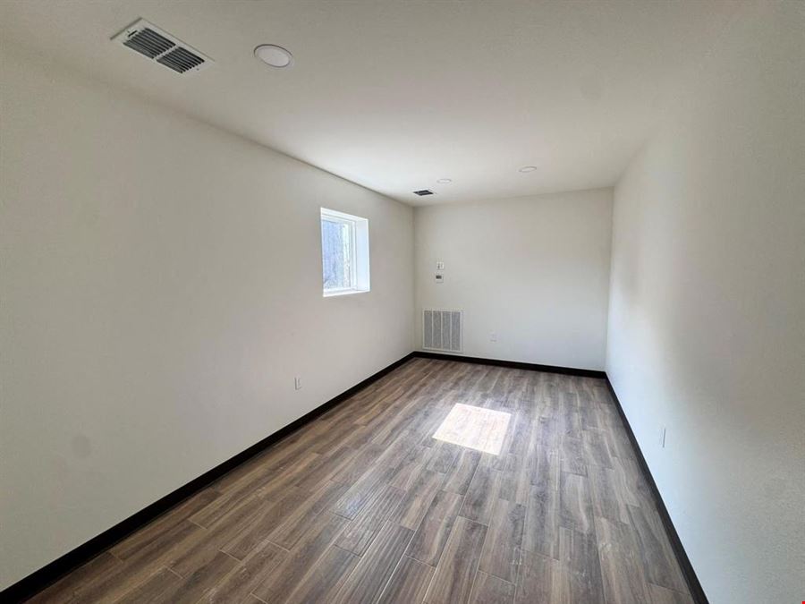1010 Contractors Circle