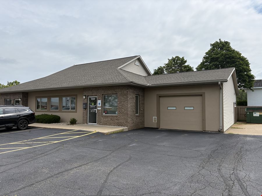 1320 W Northmoor Rd