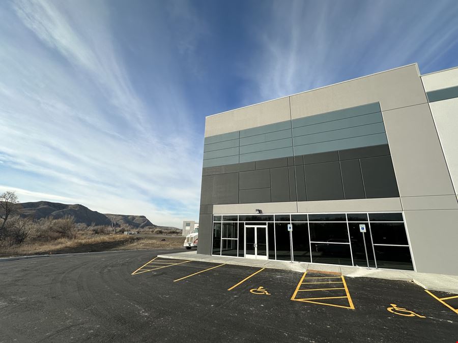 3218-3226 S. Frontage Road