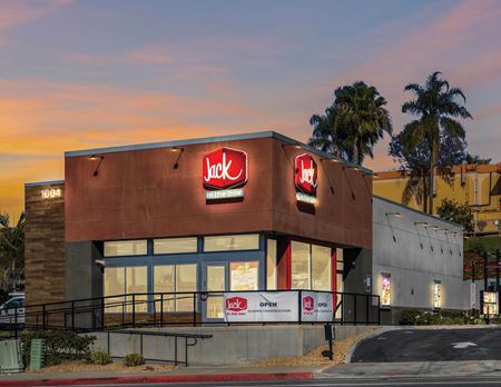 Preview of Retail space for Sale at 1004 S. Santa Fe Avenue