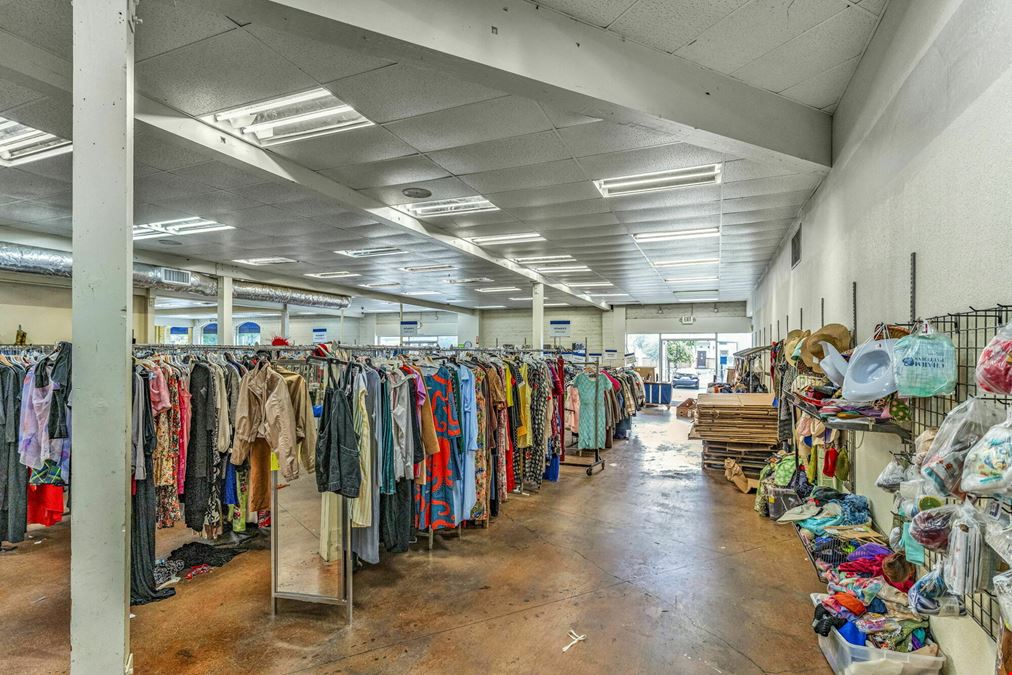 12341 San Pablo Ave