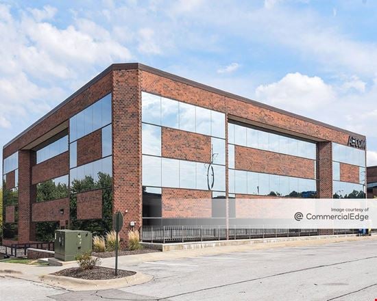 Preview of Office space for Rent at 12120 Shamrock Plaza