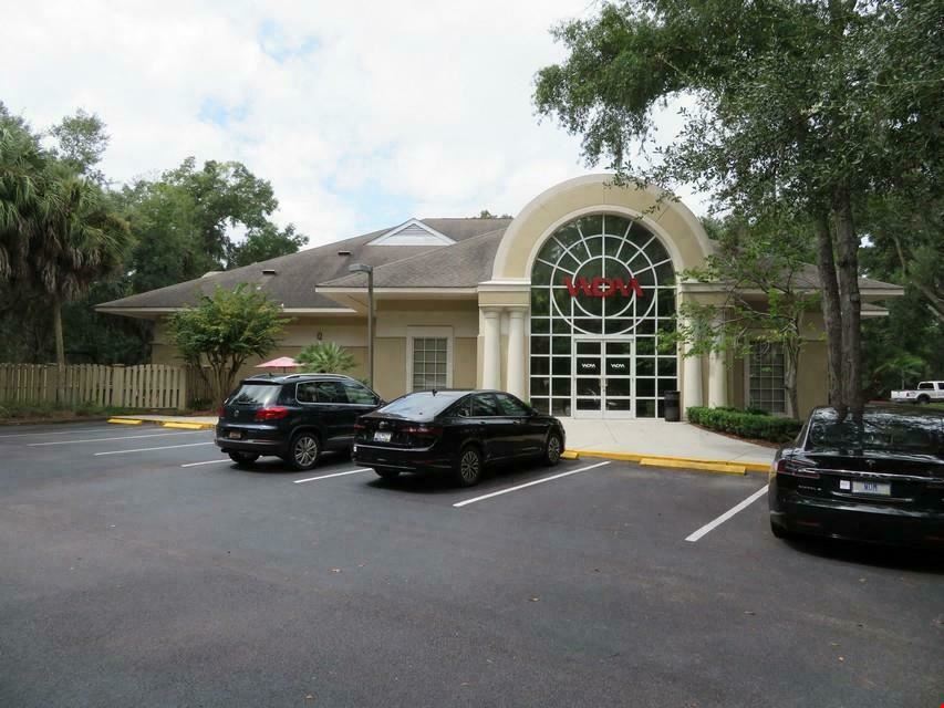 Former Bank Office Building For Lease