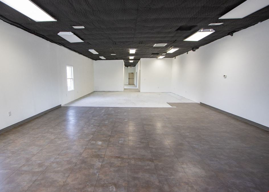 5551 Sunset Blvd.
