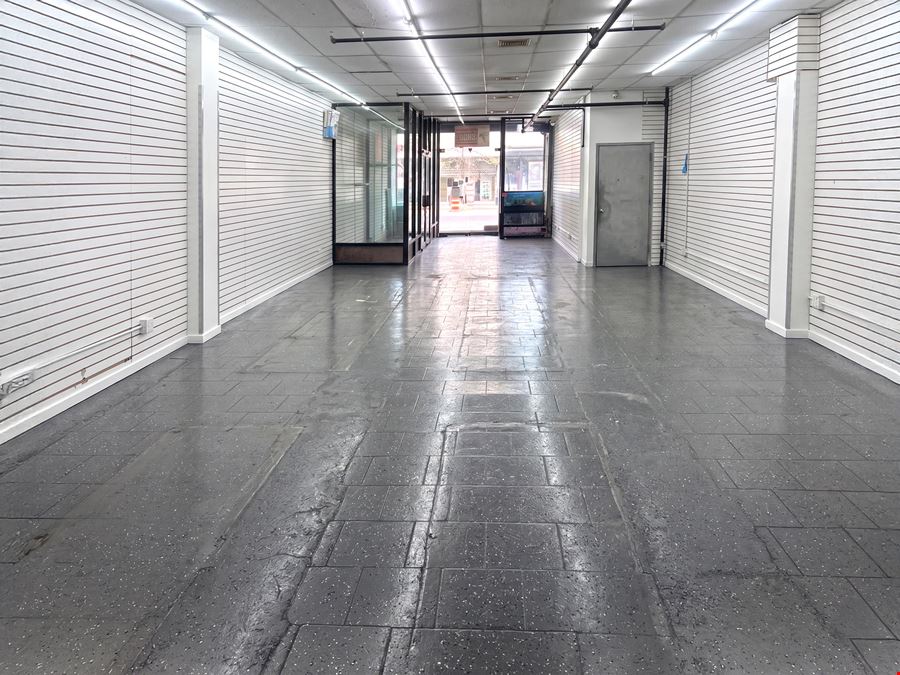 2,000 SF ¦ 969 Flatbush Avenue ¦ Vanila Box Retail Space with 22 FT Frontage and Full Basement for Lease