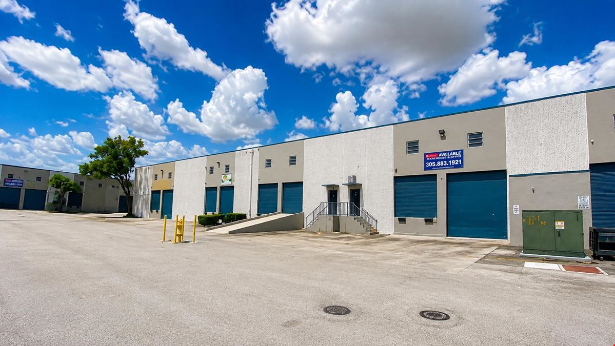 NORTH RIVER COMMERCE CENTER