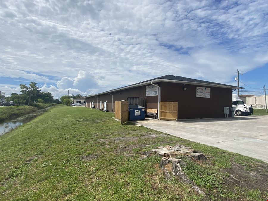 7,000 SF Small Bay Industrial Warehouse