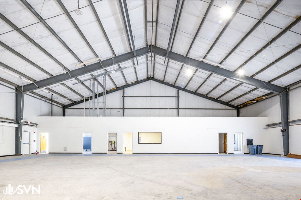 For Lease: 11,704 SF Multipurpose Facility
