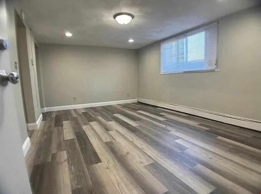 522 N Main St