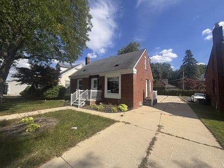 Preview of Office space for Rent at 1013 S Main St