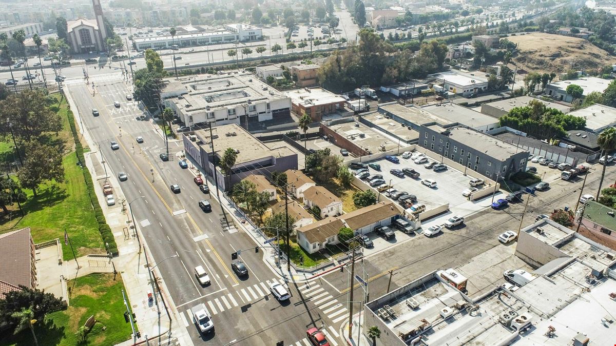 335 & 339 Centinela Ave & 434 Warren Ln