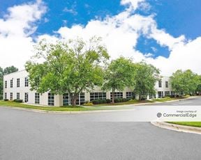 2102 Cambridge Beltway Drive