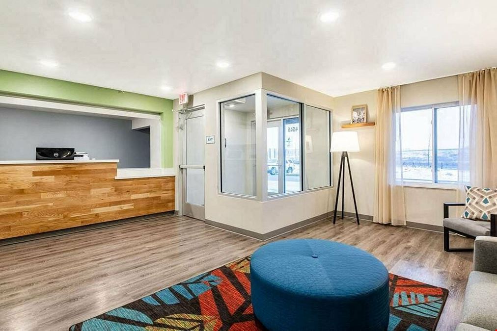 WoodSpring Suites Indianapolis Airport South