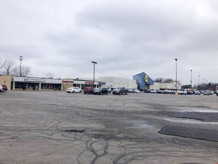 Best Buy Plaza