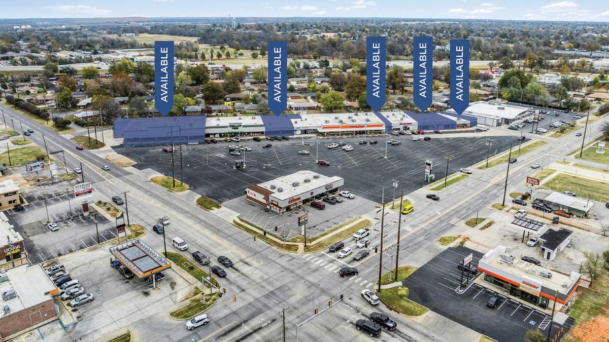 Del Crest Shopping Center