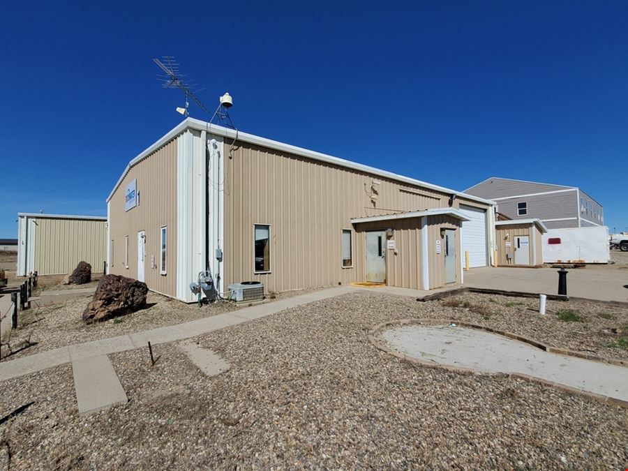 ±9,220 SF | 2 Buildings |  ± 10 Acres | Williston ND
