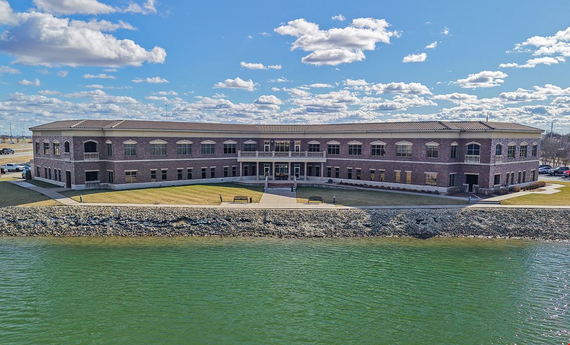 CLASS A OFFICE - NE WICHITA