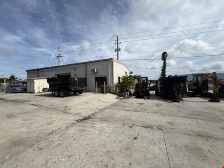 Preview of commercial space at 2702 Hanson St